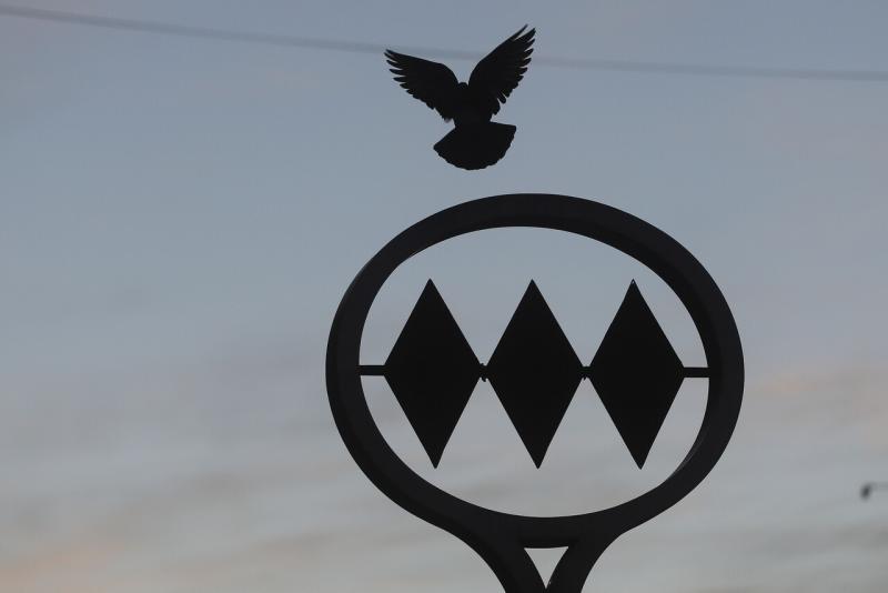 Agencia Uno - Metro de Santiago informó problemas en línea 4