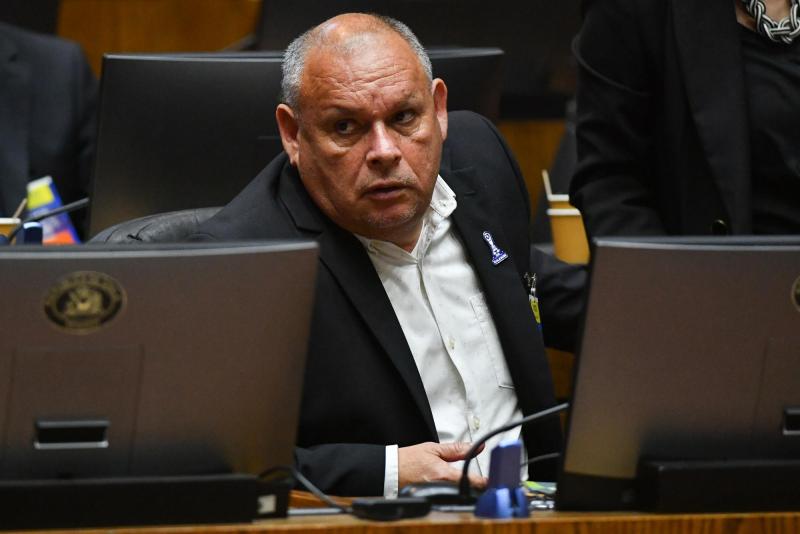 Agencia Uno- Mundaca advirtió posibles presiones en freno de Tren Valparaíso-Santiago