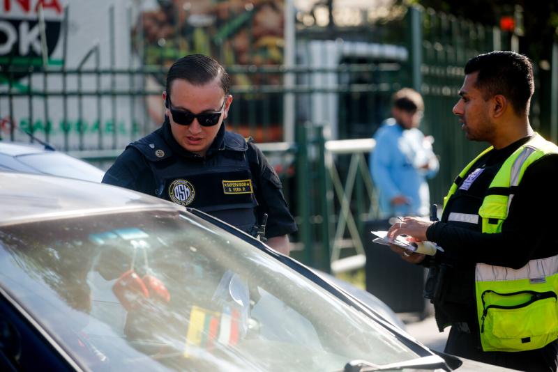 Agencia Uno (referencial) - Las multas por no pagar el Permiso de Circulación