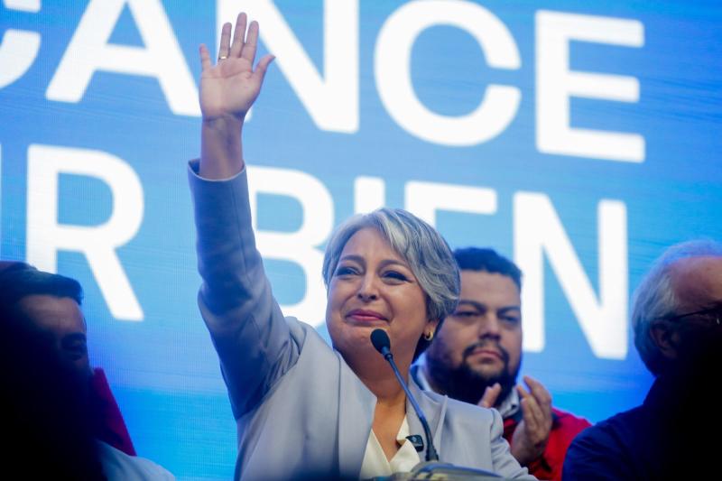 Jeannette Jara estará en 'Mesa Central' - Agencia Uno