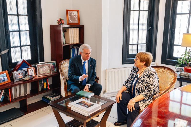 Agencia Uno- Kast y Bachelet se reunieron también a fines de diciembre