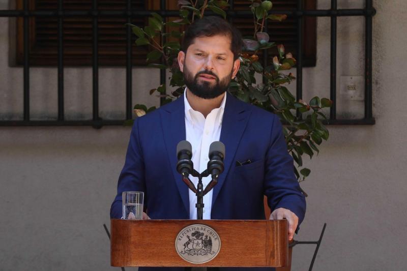 La polémica imagen pro Boric de periodista de SLEP Elqui - Agencia Uno