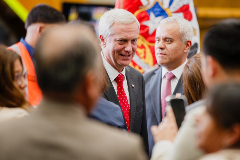 Agencia Uno - Kast hizo el llamado a los deudores del CAE en su visita al norte del país