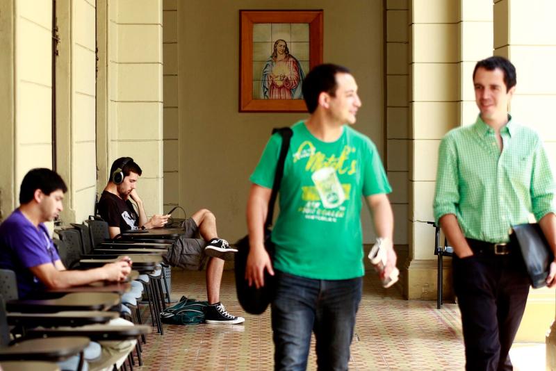 Agencia Uno - El mecanismo para cobrarle a deudores del CAE