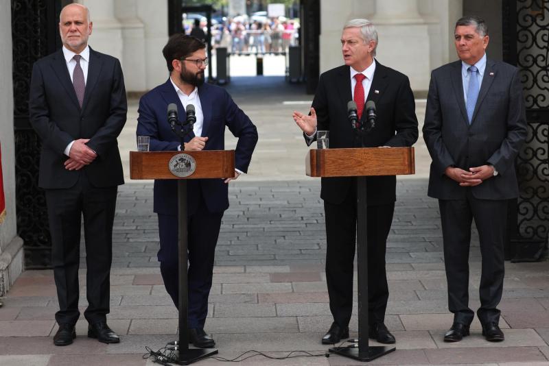 Aton (Archivo) - El trasfondo de la reunión de Kast con Boric tras las críticas a su gesto de romper el diálogo con La Moneda