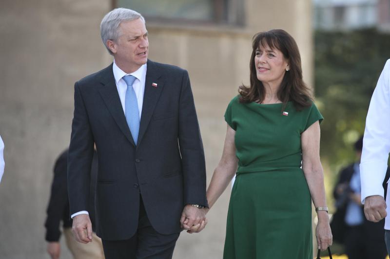 Aton- José Antonio Kast y María Pía Adriasola