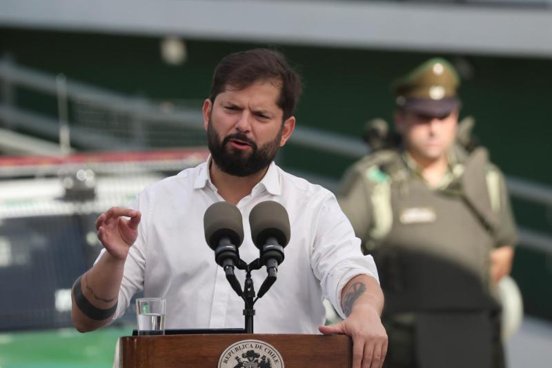 Aton- Presidente Gabriel Boric