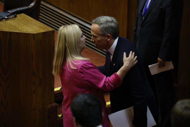 Aton- Jiles felicita a Alessandri