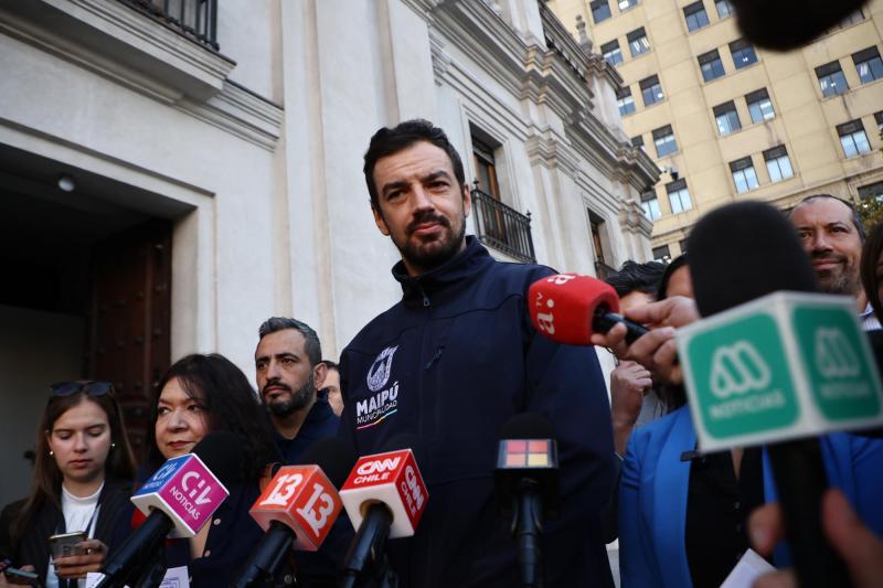 Aton- Alcaldesa de Las Condes arremetió contra ediles de la RM