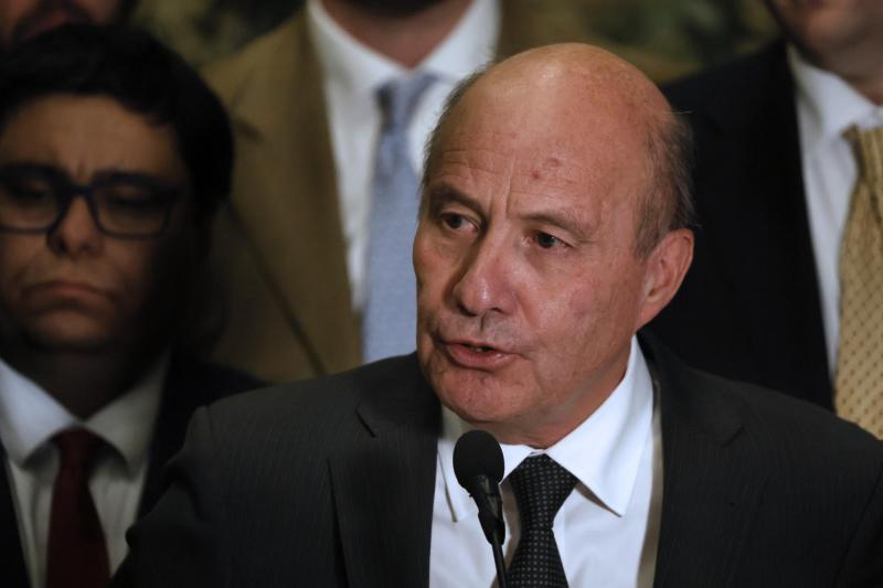 Parlamentarios PS emplazan a ministro Quiroz por caja fiscal - Aton