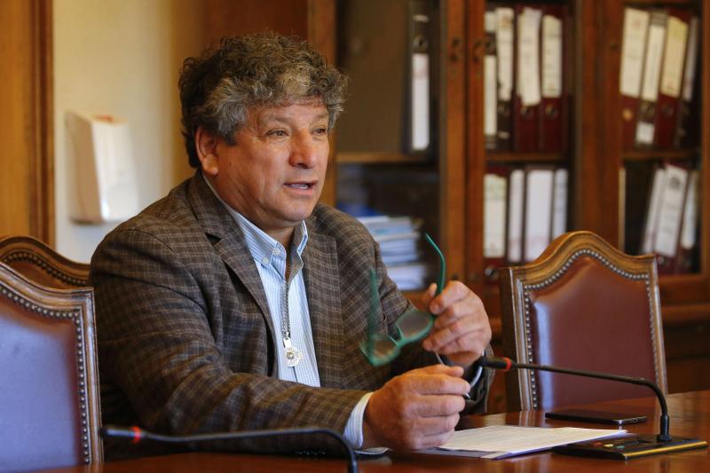 Aton- Diputado René Alinco