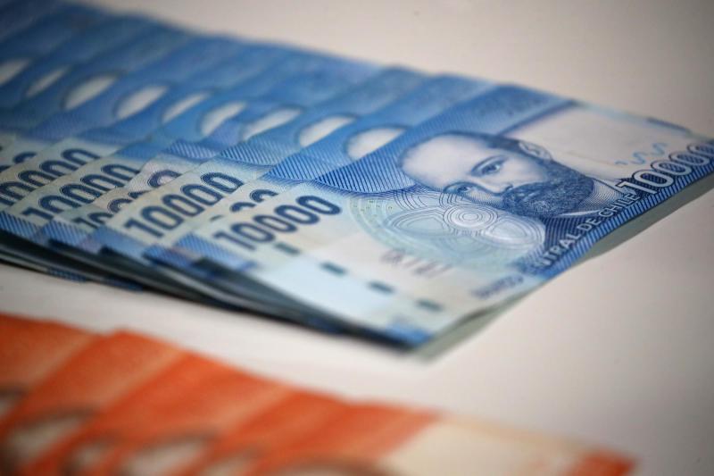 Aton - Revisa con tu RUT si recibes $100 mil: así puedes saber si te corresponde el subsidio