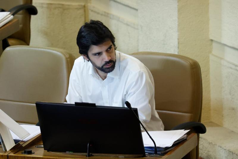 Aton - Diputado Joaquín Lavín