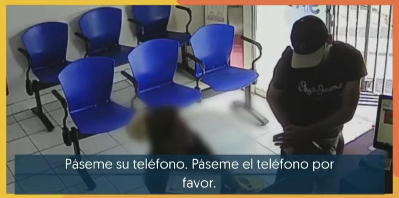 La Tarde es Nuestra - "Respetuoso" ladrón protagoniza insólito robo en clínica dental de Conchalí