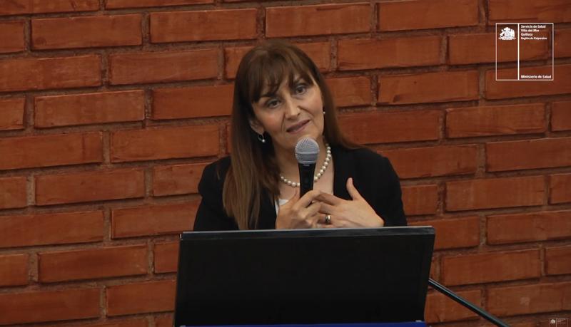 T13 - Endoscopía sin fila ni lista de espera: directora de Salud se realiza examen y deja atrás a 914 pacientes que esperan atención | Captura de video - @Canal SSVQ TV