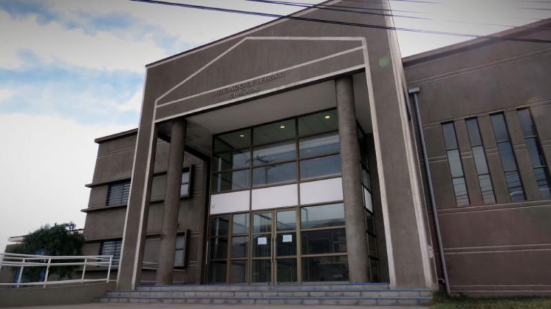 Tribunal libera a un padre del pago de pensión alimenticia: hijo no cumplía los requisitos para la manutención - Poder Judicial