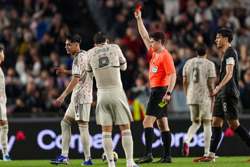 ATON - Críticas a Darío Osorio tras goleada de Nueva Zelanda a Chile