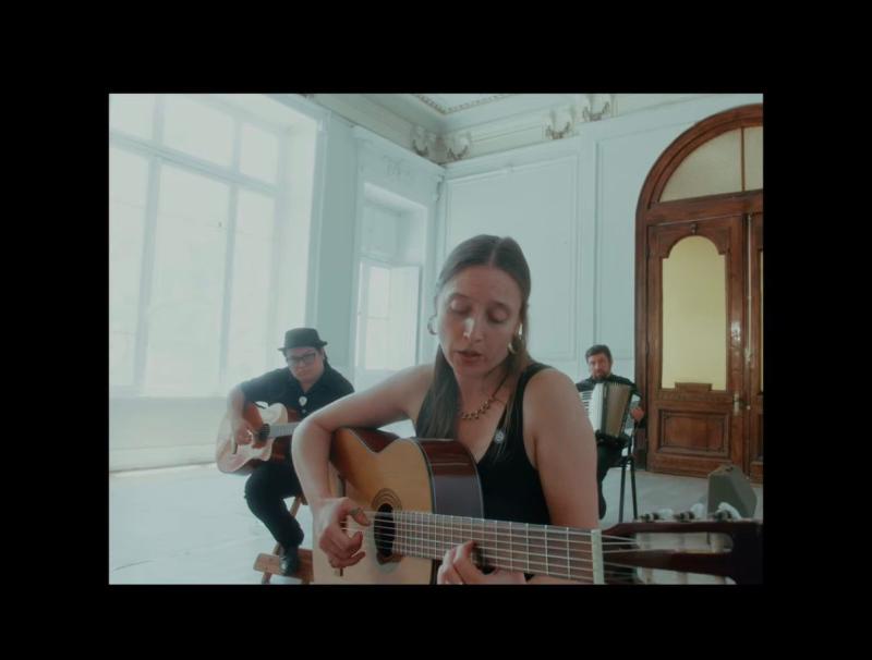 Instagram - Vicenta Pesutic