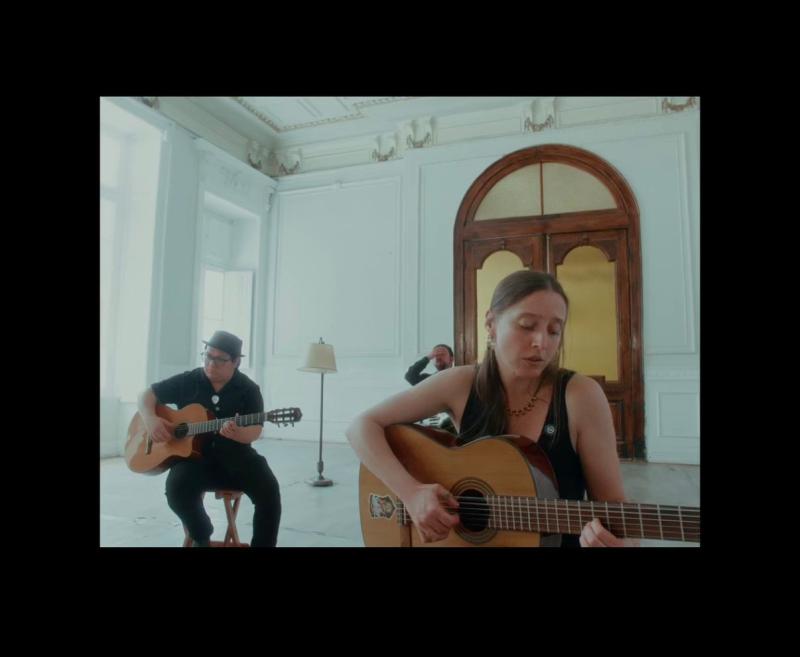 Instagram - Vicenta Pesutic