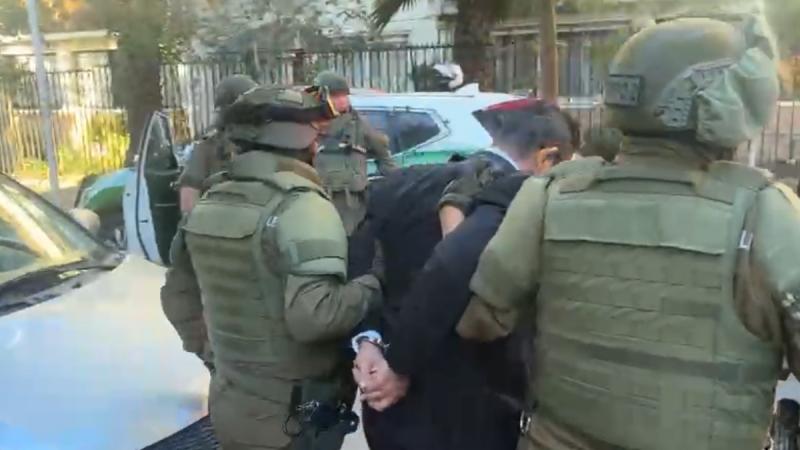 Qué se sabe del asalto a BancoEstado en Providencia - Cedida