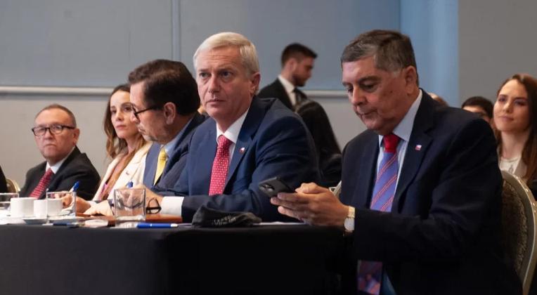 Agencia UNO - La minuta reservada de Kast sobre la ruptura con Boric