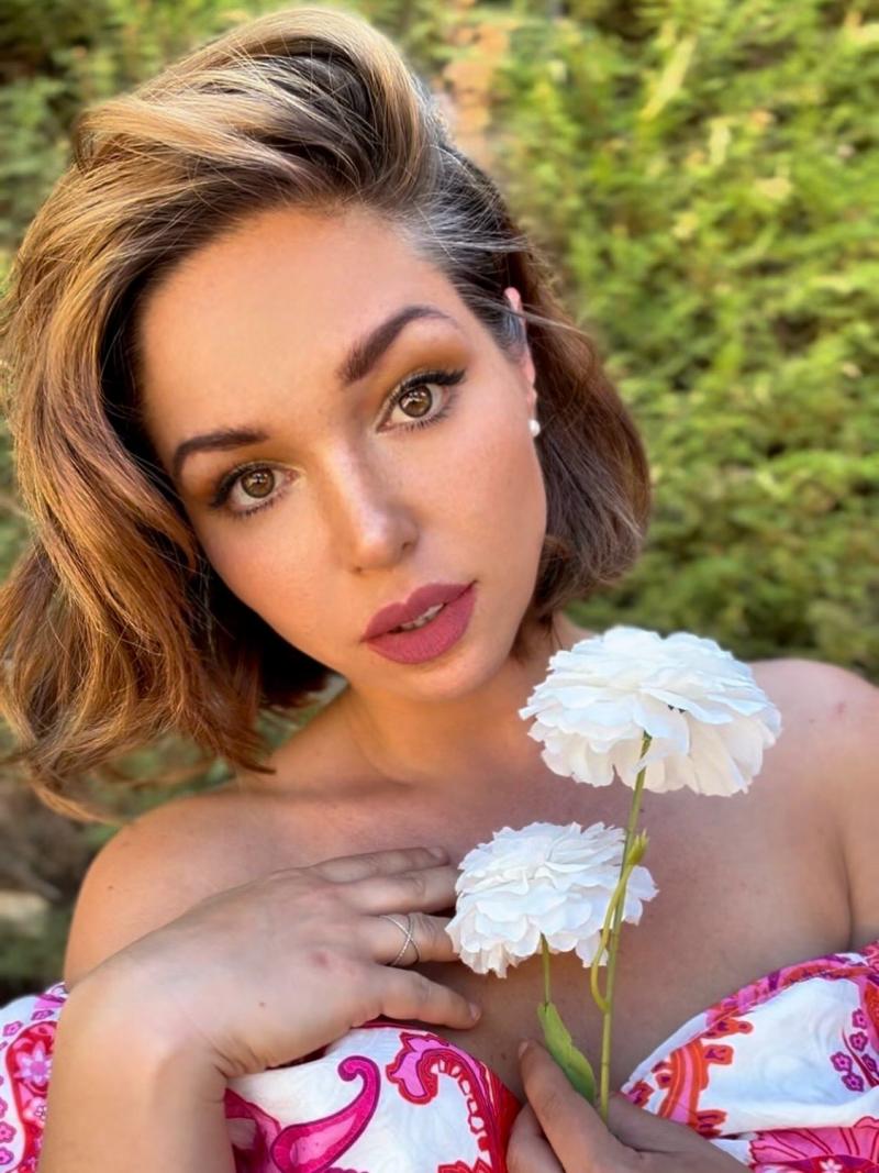 Instagram - Nicole Block