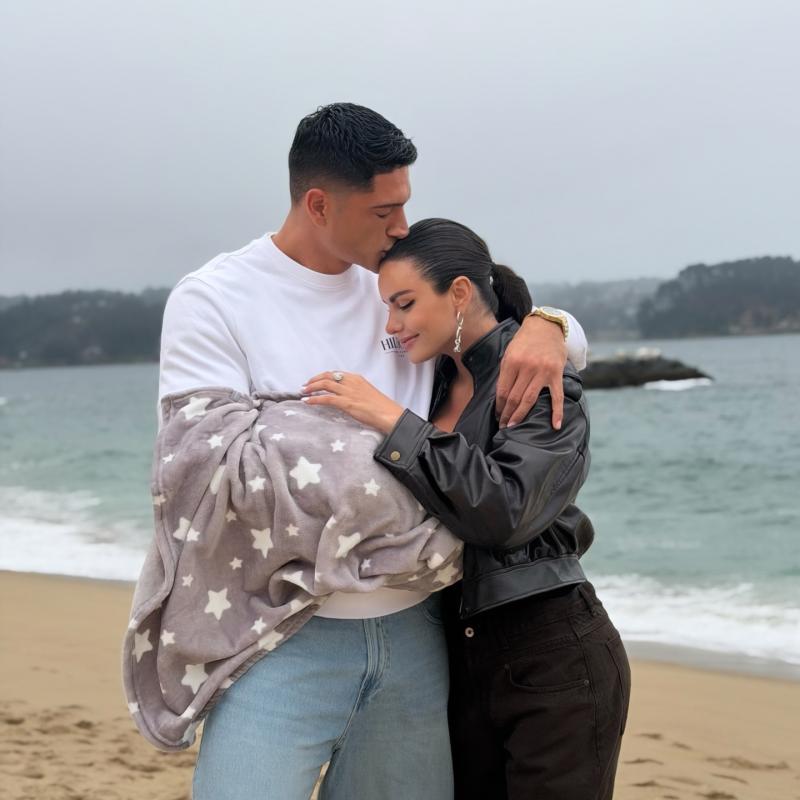 Instagram - Sammis Reyes, Emilia Dides y su hija Mía