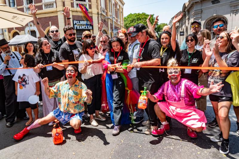 Barrio Yungay se llena de color: Vuelve el Mercado “Colores de Yungay” con su 3ra versión