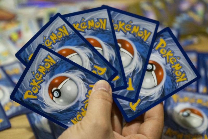 Cartas Pokémon están desencadenando una ola de delitos - AFP