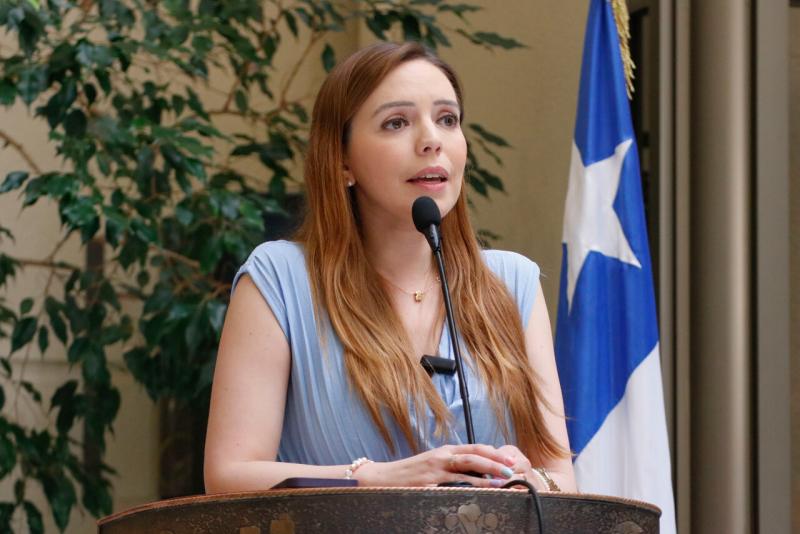 Agencia Uno - Camila Flores