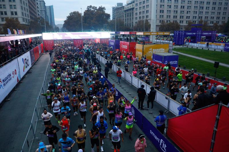 Agencia Uno - Maratón de Santiago 2026: revisa cuáles son los cortes y desvíos de tránsito para este fin de semana