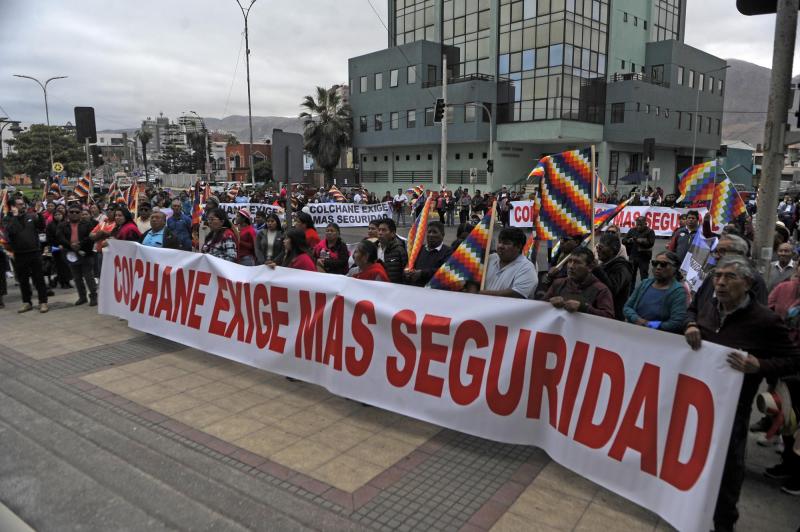 T13 - “No descarto (..,.) otro tipo de vallas”: Ministro Arrau se distancia de la construcción de un muro o una zanja en la frontera | Contexto - Agencia UNO