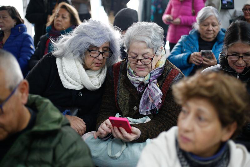 Agencia UNO - Cómo funciona la eliminación de contribuciones a la primera vivienda para mayores de 65 años