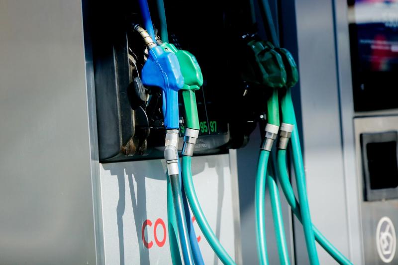 Nueva alza de combustibles: gasolina subirá más de $20 - Agencia Uno