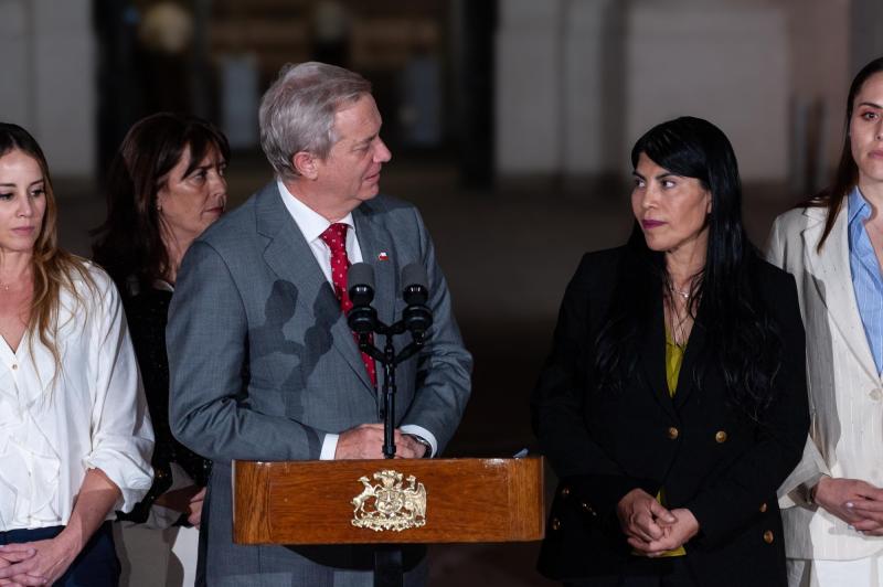 Identifican a tres agresores de la ministra Lincolao - Agencia Uno