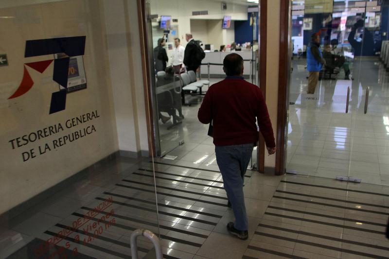 Agencia Uno - Tesorería inició embargos y retenciones a deudores del CAE