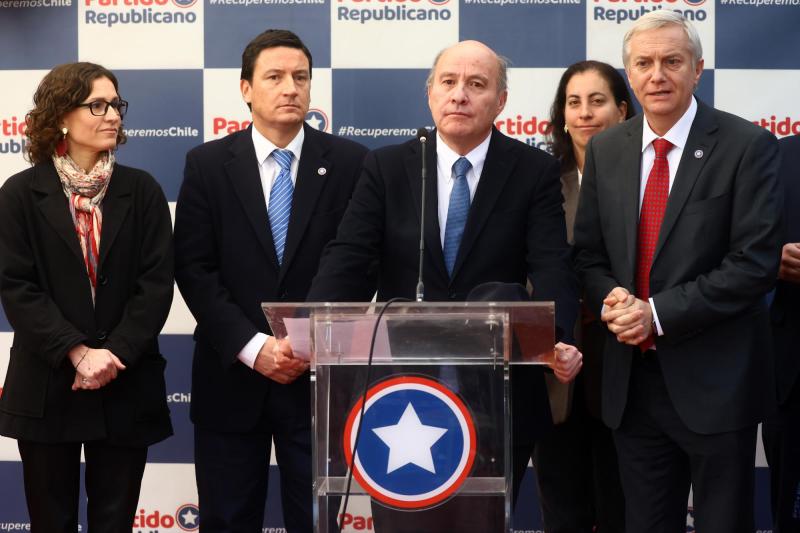 ATON - Ministro de Hacienda, Jorge Quiroz