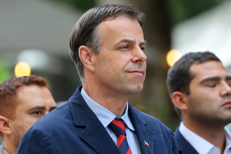 Aton - Delegado presidencial, Germán Codina