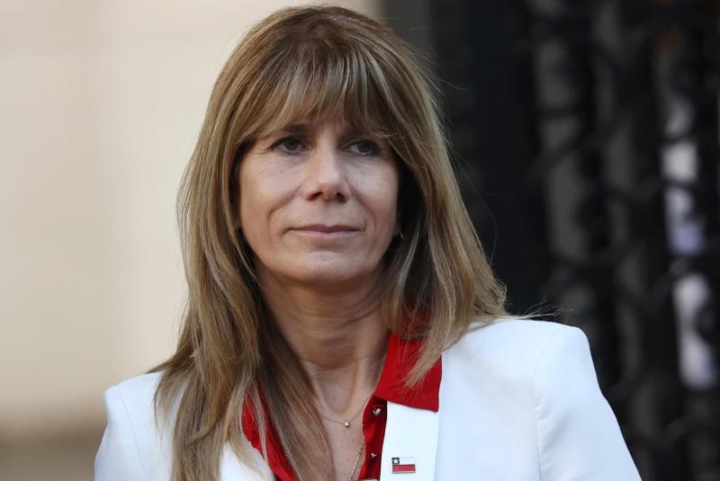 ATON- Ministra Ximena Rincón tiene acciones en Latam y SQM