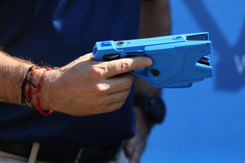 Aton - Así funcionan las pistolas Taser