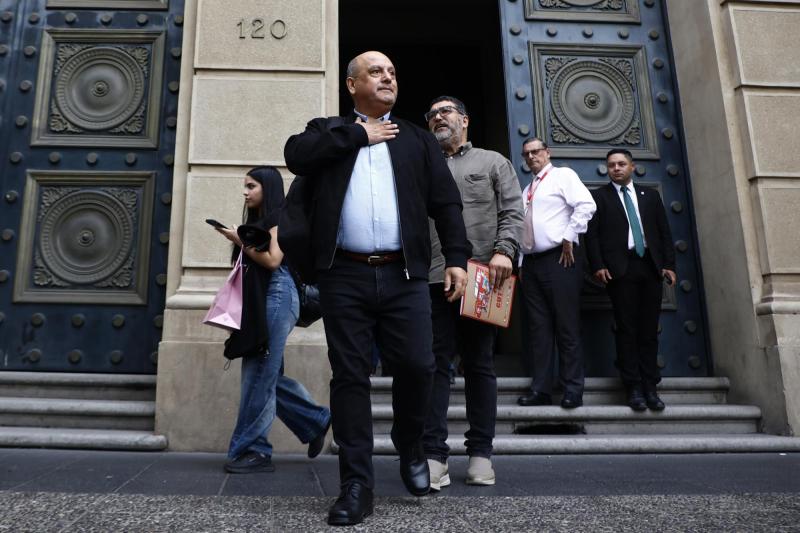 Aton- Comité ejecutivo de la CUT se reunió con Hacienda