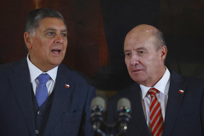 Aton- Ministros Claudio Alvarado y Jorge Quiroz