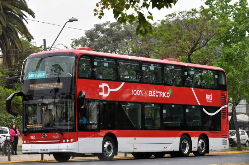 De Grange confirma que no se comprarán más buses de dos pisos - Aton