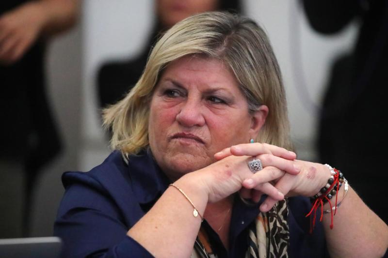 Aton- Diputada Gloria Naveillán (PNL)