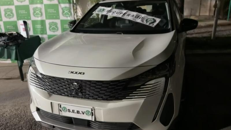 Cuatro adolescentes detenidos por violenta encerrona en Algarrobo: auto fue recuperado en la Región Metropolitana