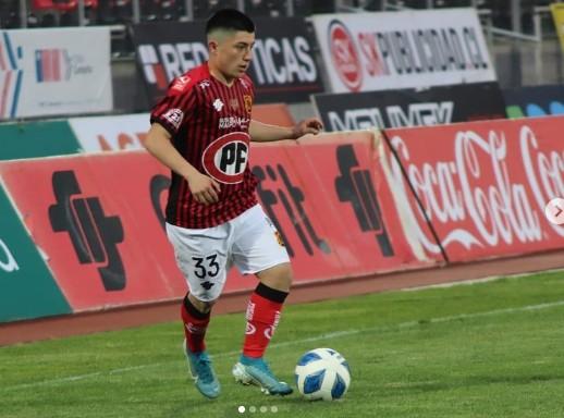 Instagram de Rangers de Talca - El futbolista Javier Araya debutó a los 16 años en el profesionalismo