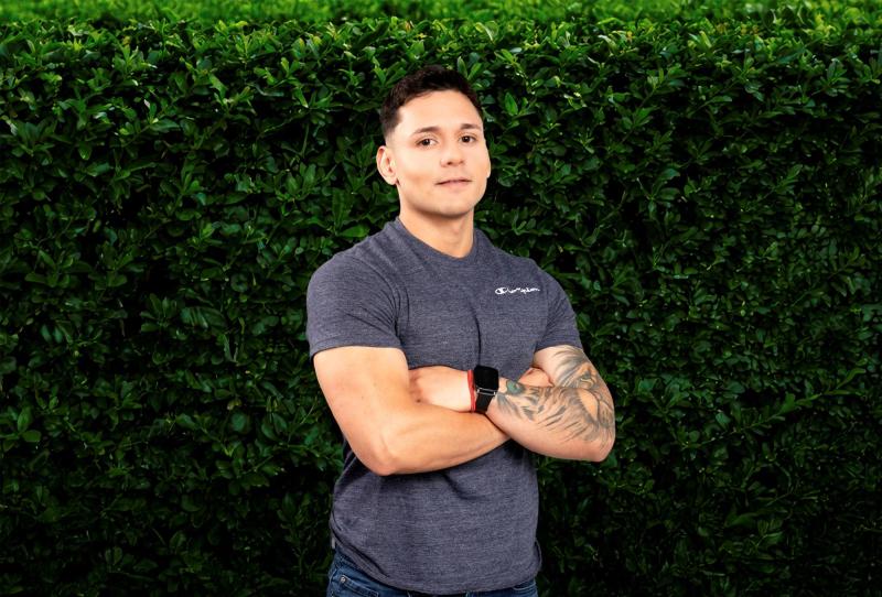 Farid Mudi - Vecinos al Límite