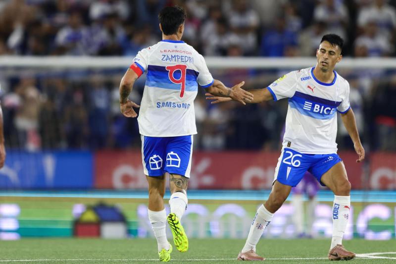 Universidad Católica recibe a Palestino - Photosport