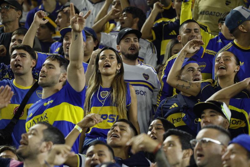Hinchas de Boca en partido ante la UC por Libertadores - Photosport
