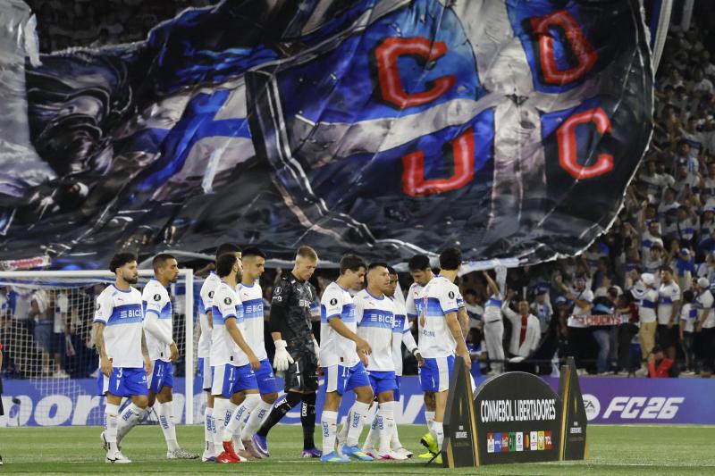 Las ácidas críticas de periodista argentino al fútbol chileno - Photosport